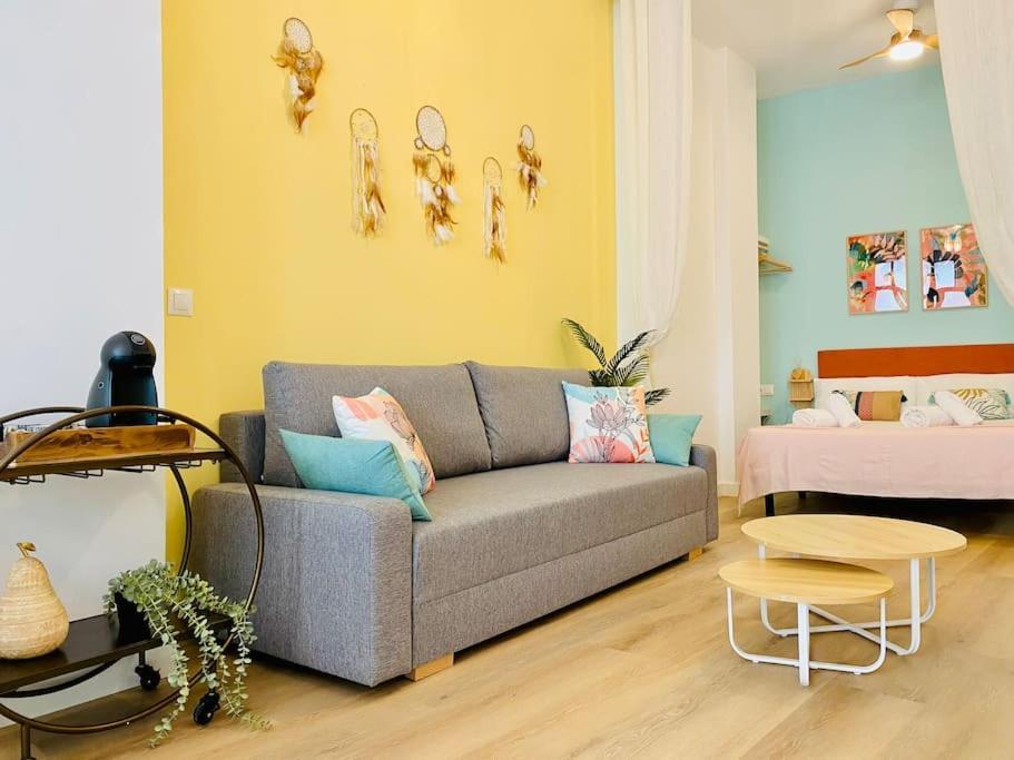 Beautiful And Charming Loft In Russafa Soho Apartamento Valência Exterior foto