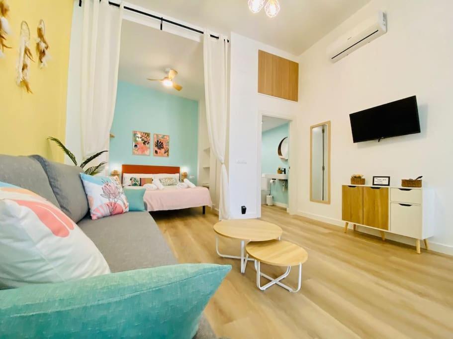 Beautiful And Charming Loft In Russafa Soho Apartamento Valência Exterior foto